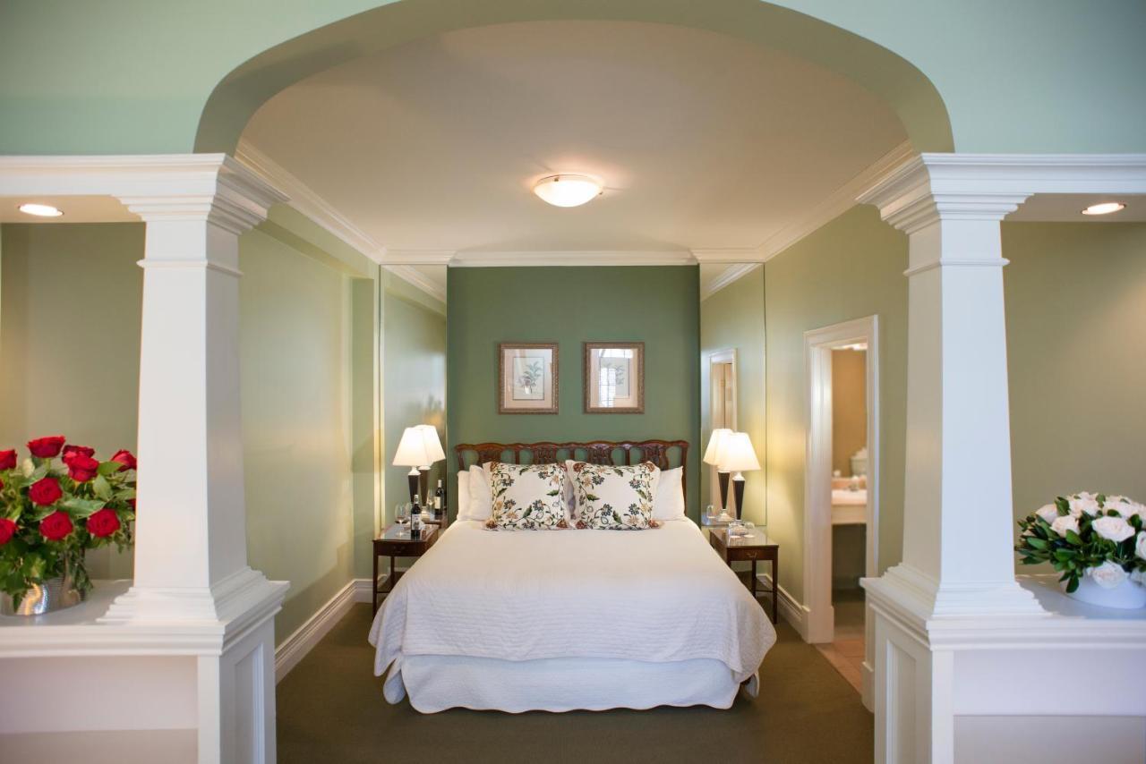 Inn On The Twenty Jordan Bagian luar foto